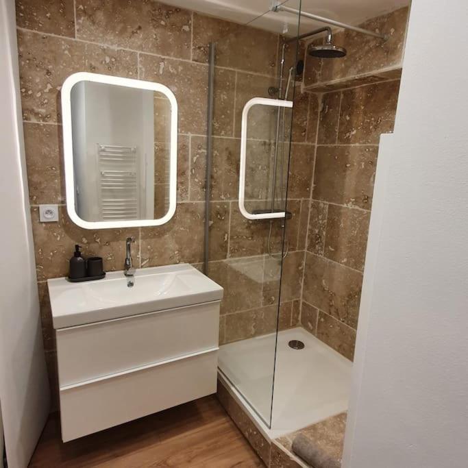Duplex Sous Les Toits Riez Exterior foto